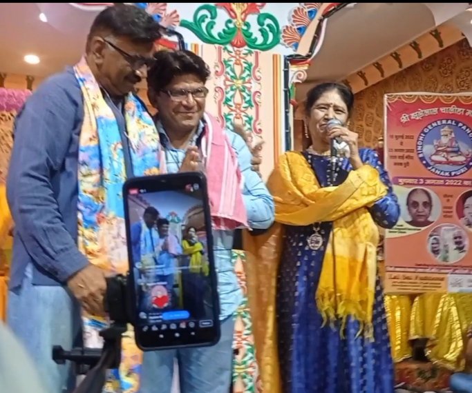 न्यूज़ एम बी आर के जर्नलिस्ट डी एम सी कबीर को किया सम्मानित
